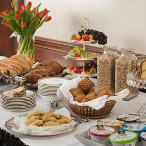 Breakfast at Saratoga Arms