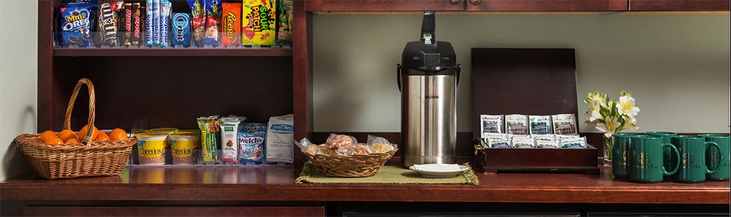 The guest pantry at Saratoga Arms