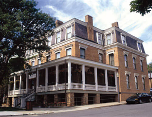 Places to Stay in Saratoga Springs, NY - Saratoga Arms Hotel Exterior