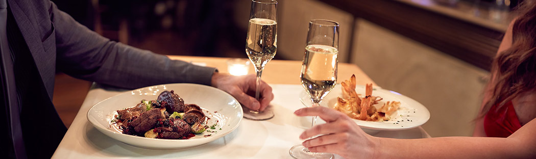 Couple enjoys romantic dinner