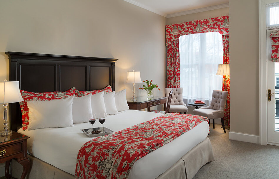 Room 210 - Boutique Hotel in Upstate New York